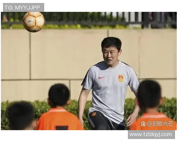 中国足球界哀悼48岁传奇球星因病去世引发广泛关注与悼念